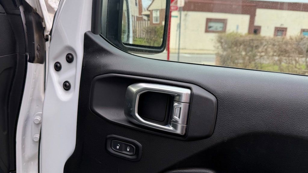 Used 2024 Jeep Wrangler Sport S image 20