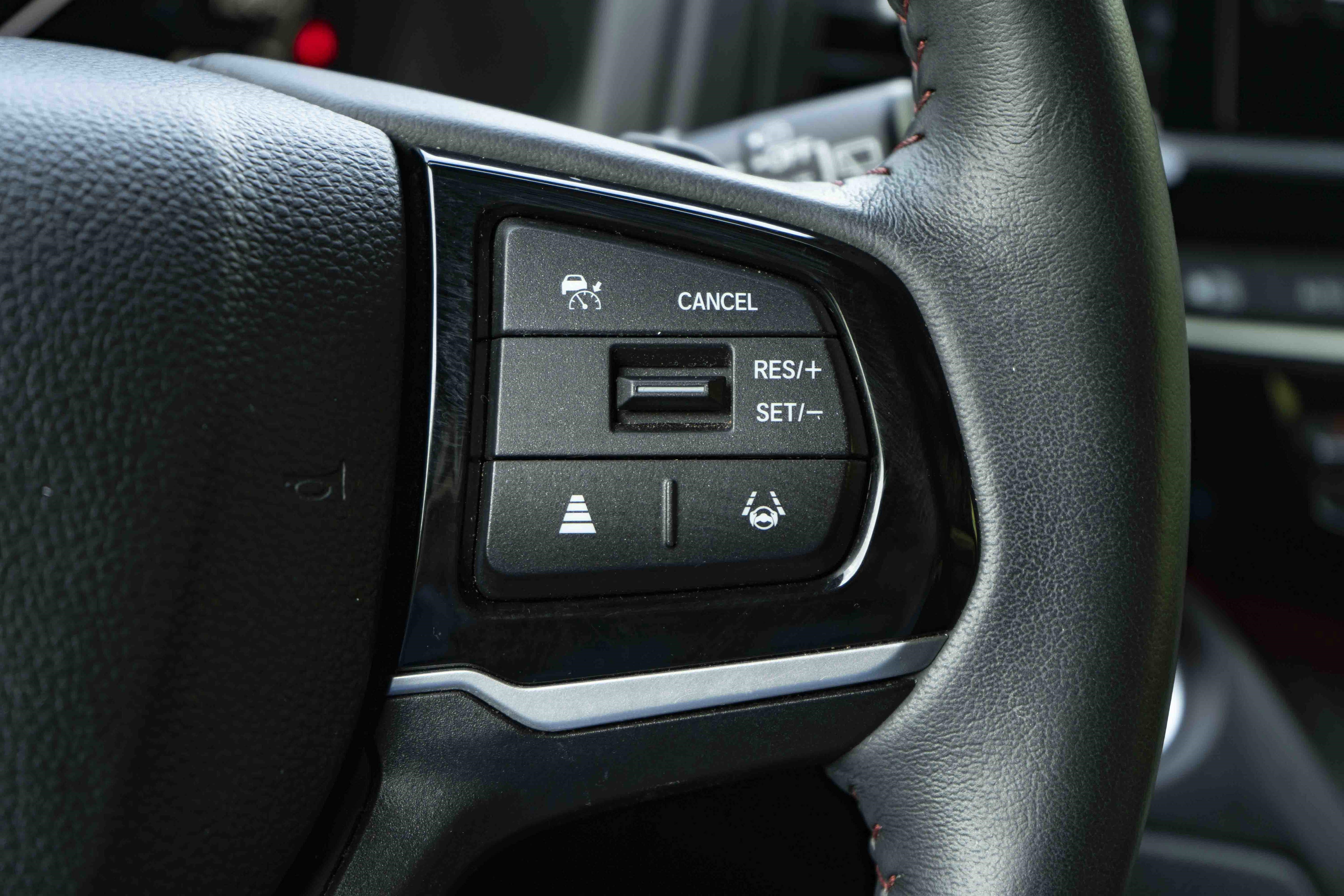 Used 2025 Honda Odyssey Sport-L image 22