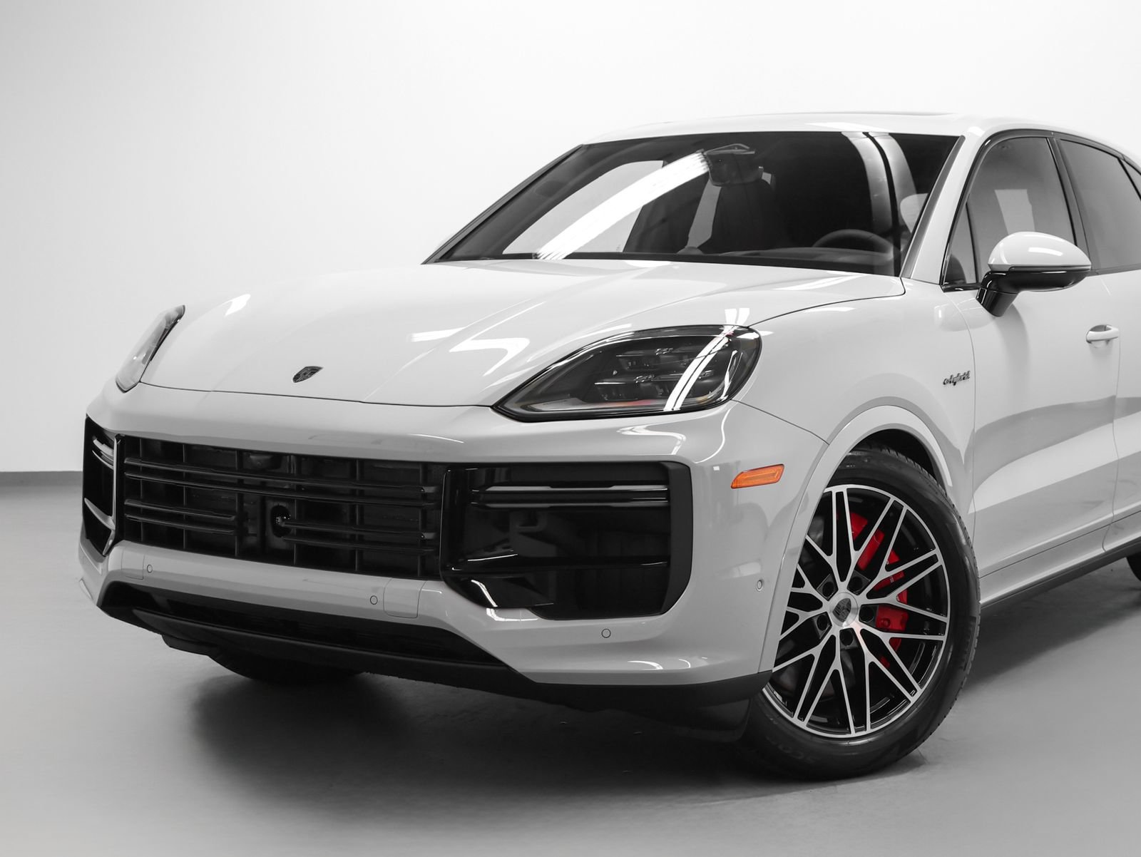 New 2026 Porsche Cayenne Turbo AWD/4WD image 7