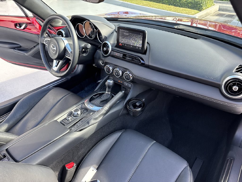 Used 2023 MAZDA MX-5 Miata Grand Touring w/ Weather Package RWD image 33