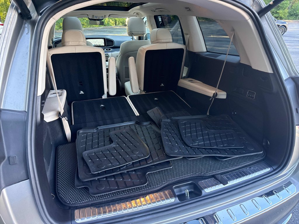 Used 2023 Mercedes-Benz GLS 450 4MATIC image 30