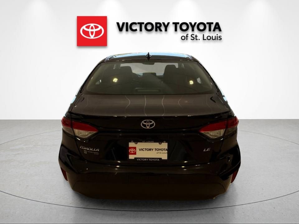 Used 2023 Toyota Corolla LE FWD image 4