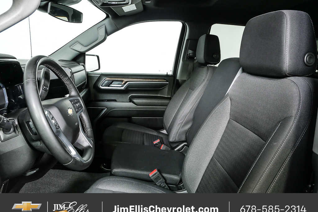 Certified 2025 Chevrolet Silverado 1500 LT image 5