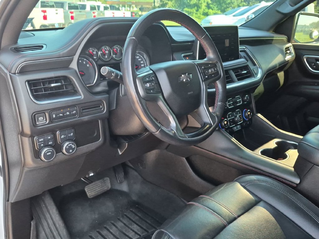 Used 2021 Chevrolet Suburban RST AWD/4WD image 35