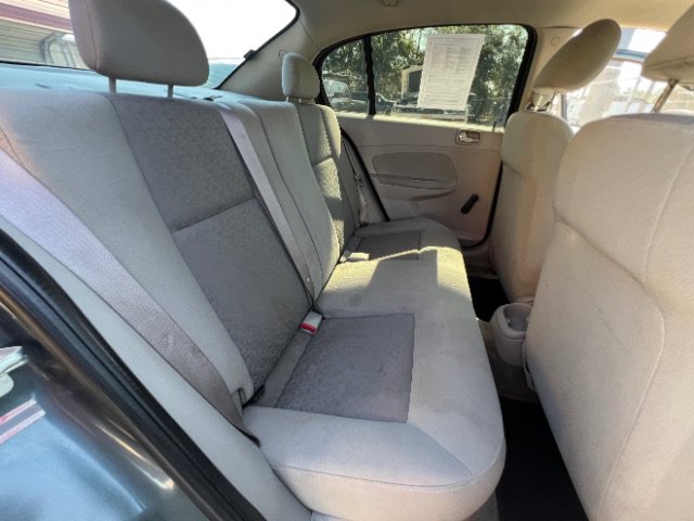 Used 2005 Chevrolet Cobalt Sedan FWD image 12