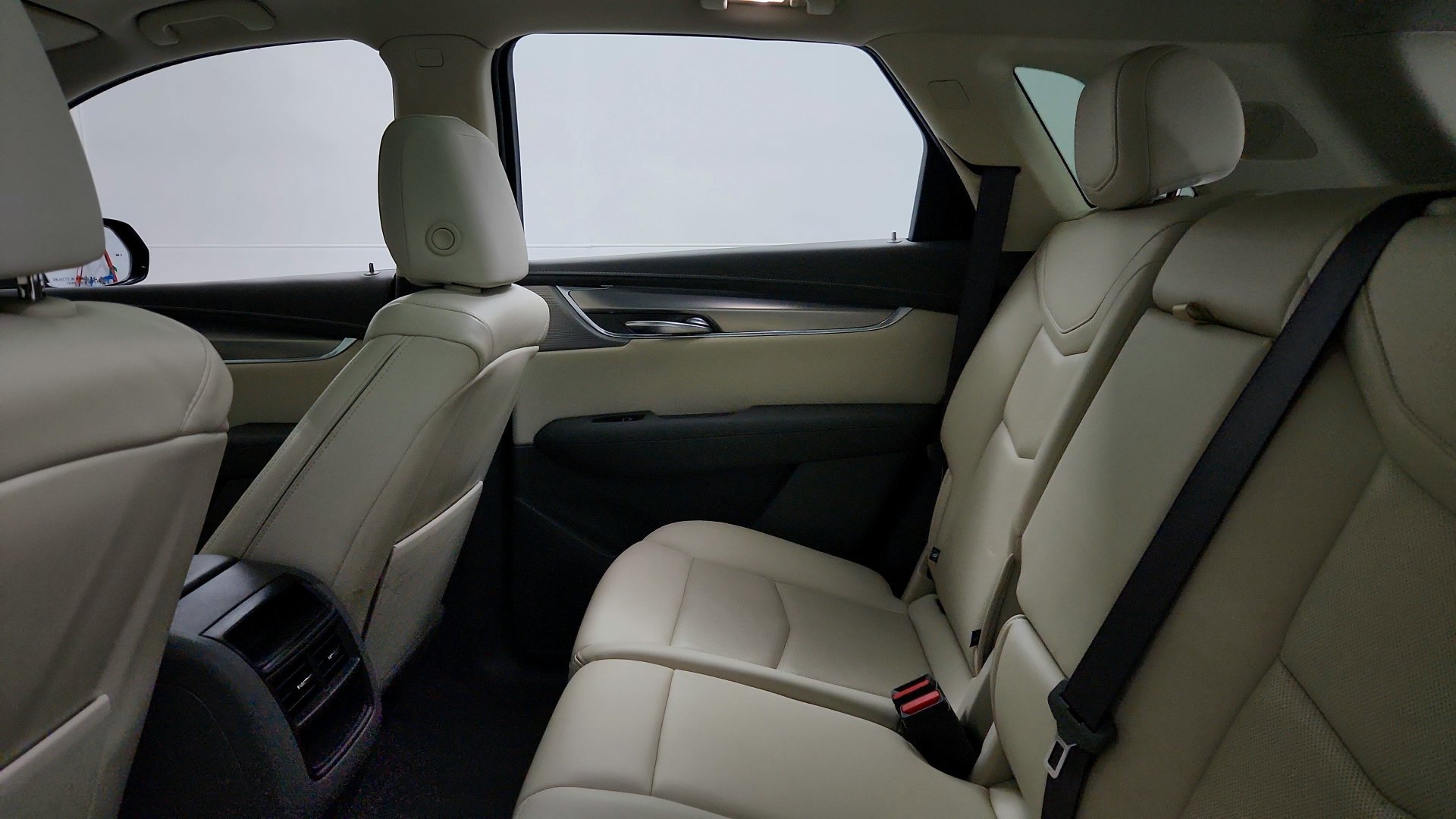 Certified 2023 Cadillac XT5 Premium Luxury AWD/4WD image 24