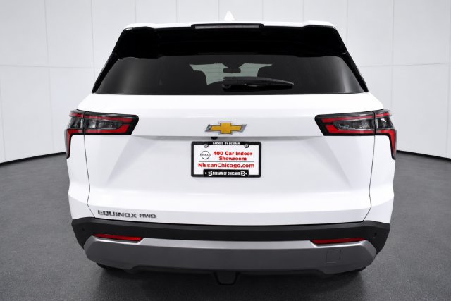 Used 2026 Chevrolet Equinox LT AWD/4WD image 5