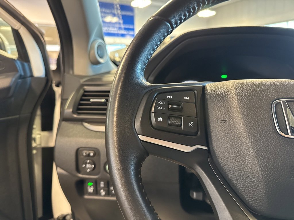 Used 2025 Honda Ridgeline RTL image 17