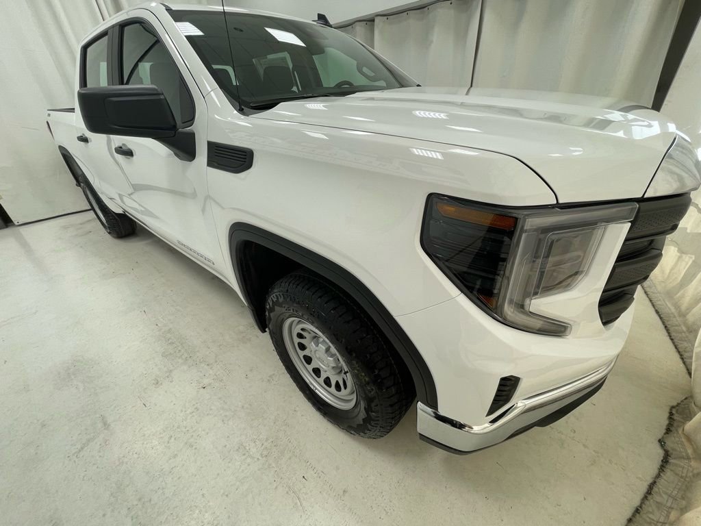 New 2026 GMC Sierra 1500 Pro w/ X31 Off-Road Package AWD/4WD image 3