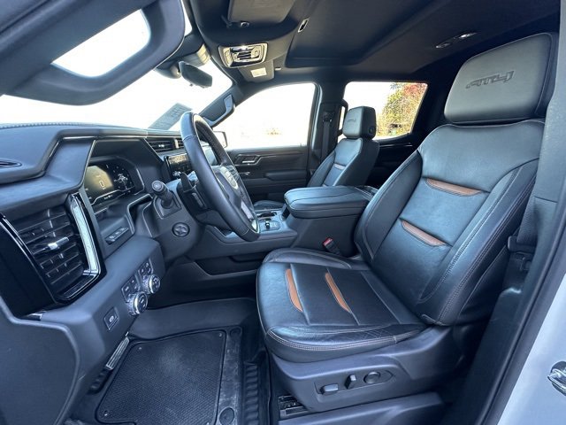 Used 2024 GMC Sierra 1500 AT4 w/ Technology Package image 17