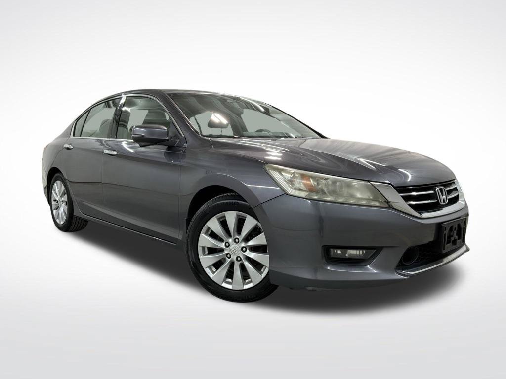 Used 2015 Honda Accord Touring image 4