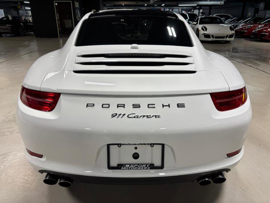 Used 2015 Porsche 911 Carrera image 3