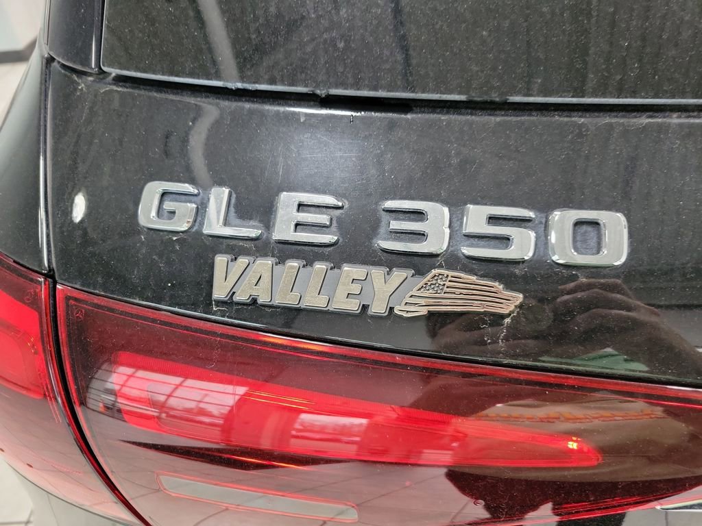 Used 2024 Mercedes-Benz GLE 350 GLE 350 w/ 3rd Row Seat Package image 21