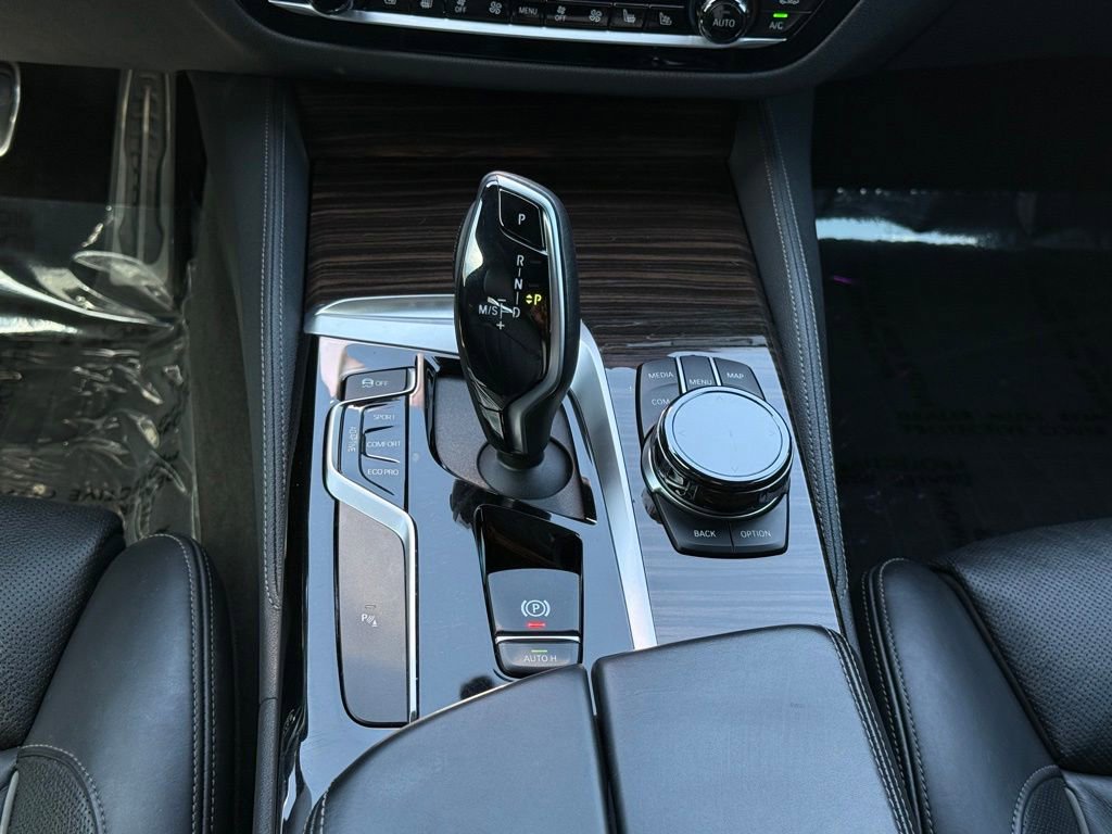 Used 2019 BMW M550i xDrive AWD/4WD image 15