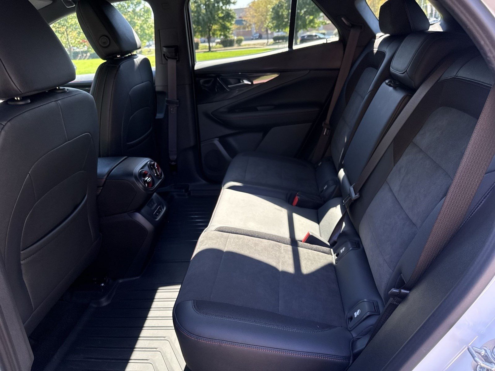 Used 2024 Chevrolet Blazer EV RS AWD/4WD image 21