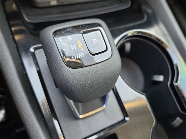 Used 2023 Nissan Rogue SV w/ SV Premium B Package image 19