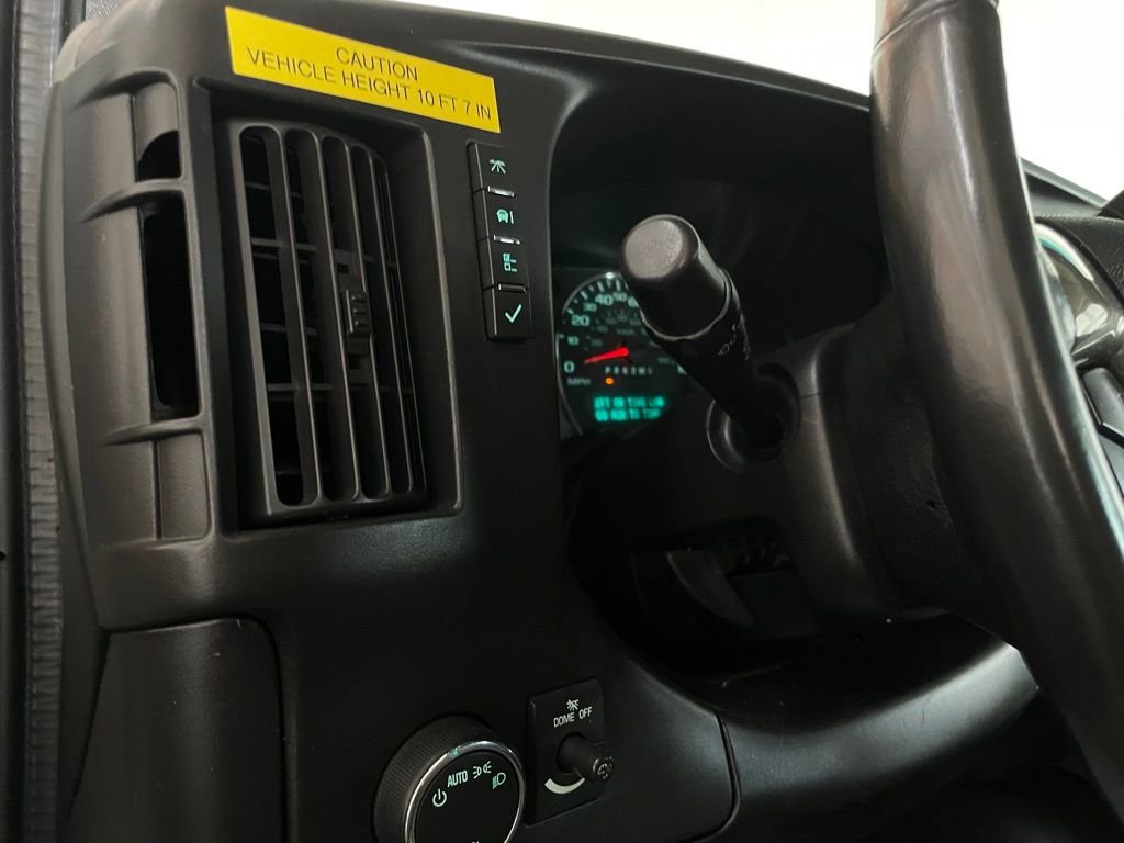 Used 2014 GMC Savana 3500 Extended image 38