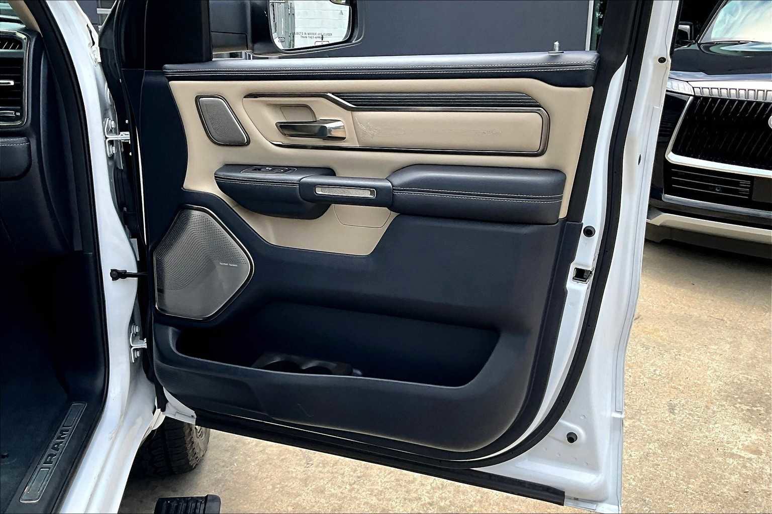 Used 2020 RAM 1500 Limited image 41