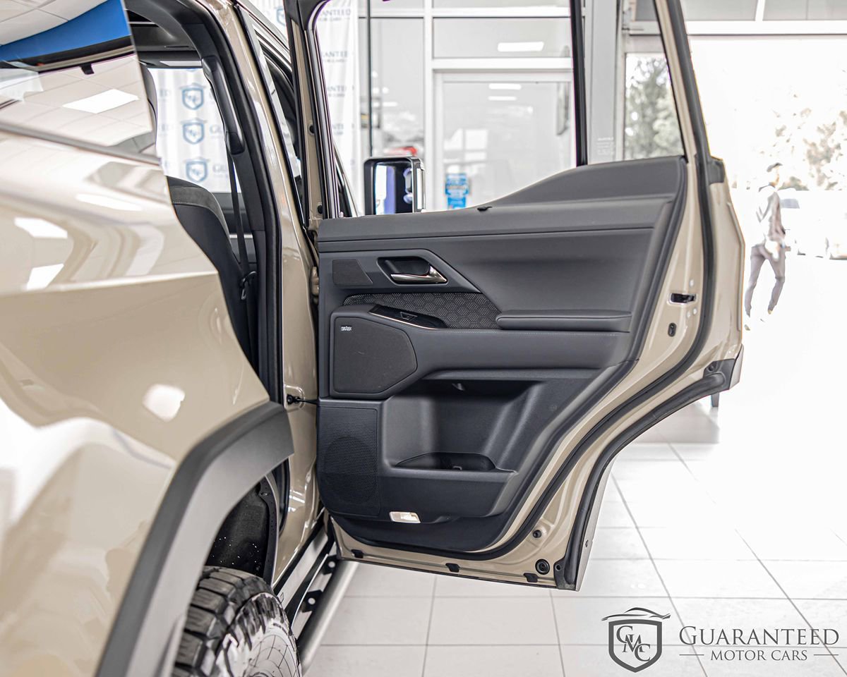 Used 2024 Lexus GX 550 AWD/4WD image 42