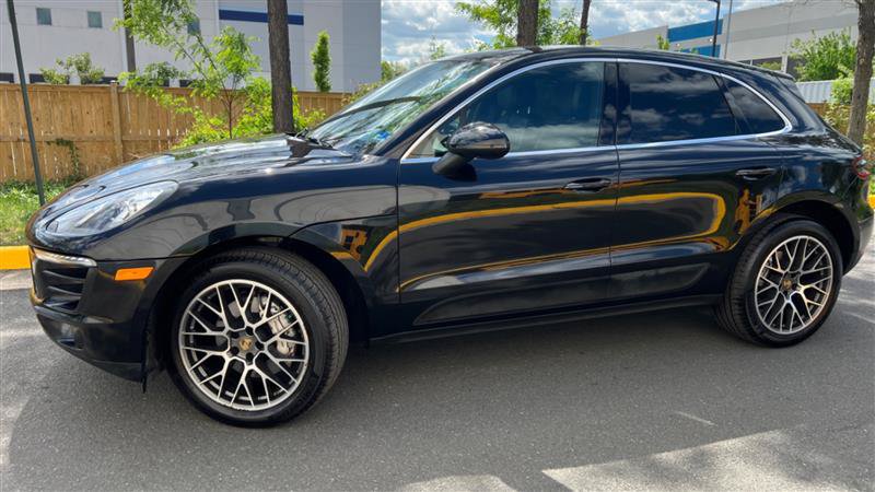 Used 2016 Porsche Macan S AWD/4WD image 6
