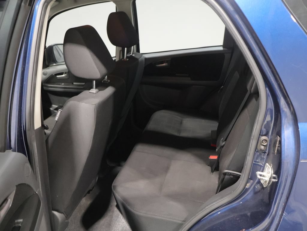 Used 2010 Suzuki SX4 AWD Hatchback image 14