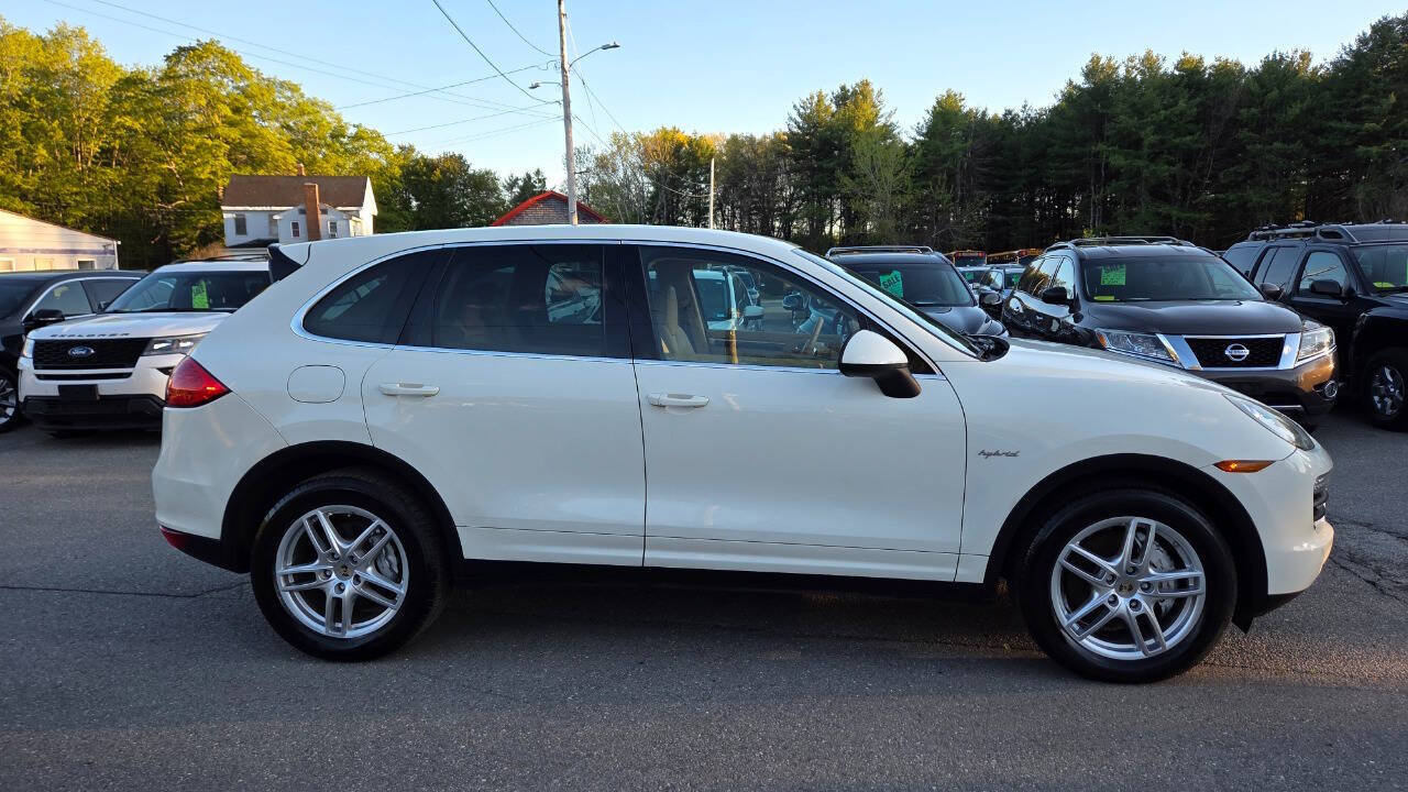 Used 2012 Porsche Cayenne S AWD/4WD image 17