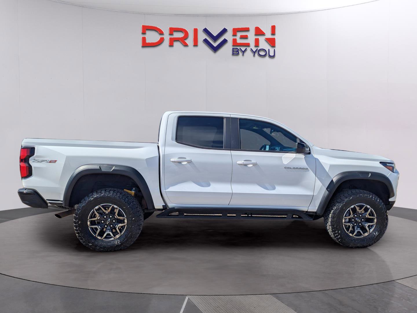 Used 2023 Chevrolet Colorado ZR2 w/ ZR2 Convenience Package III AWD/4WD image 6