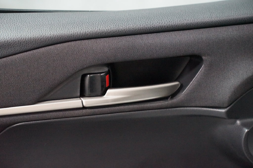 Certified 2025 Toyota Camry LE FWD image 33