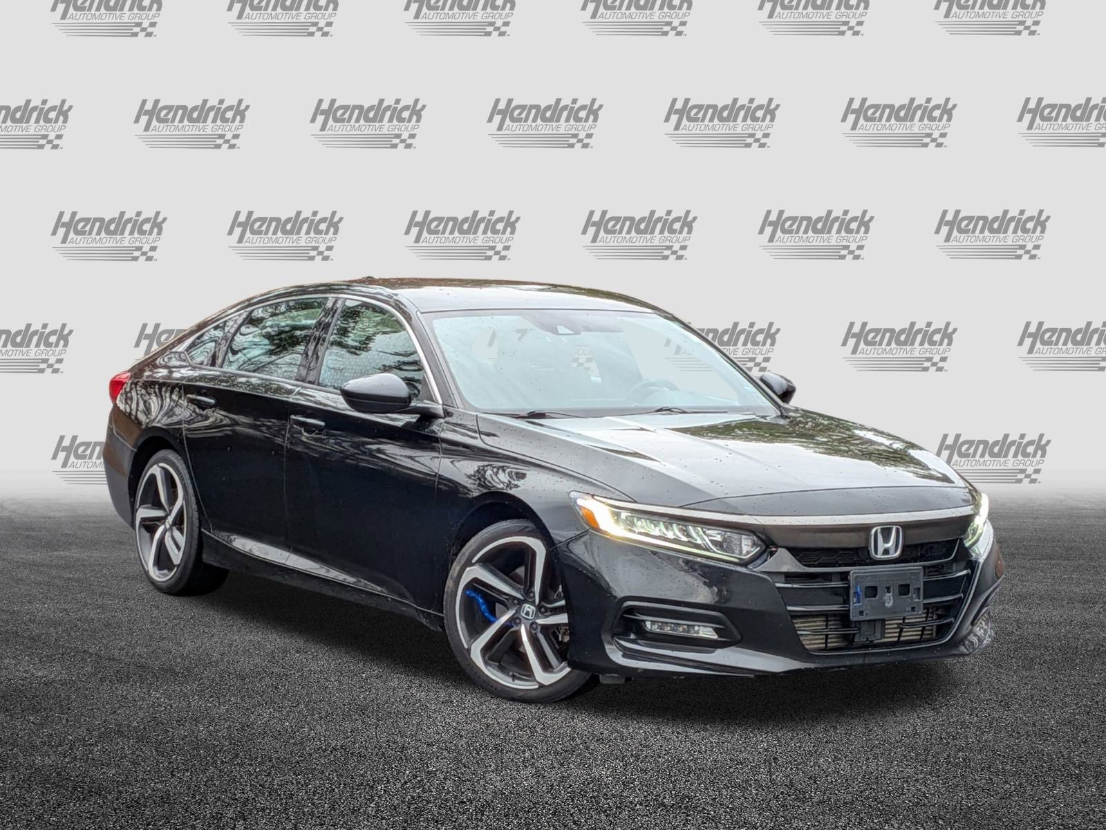 Used 2020 Honda Accord Sport image 2