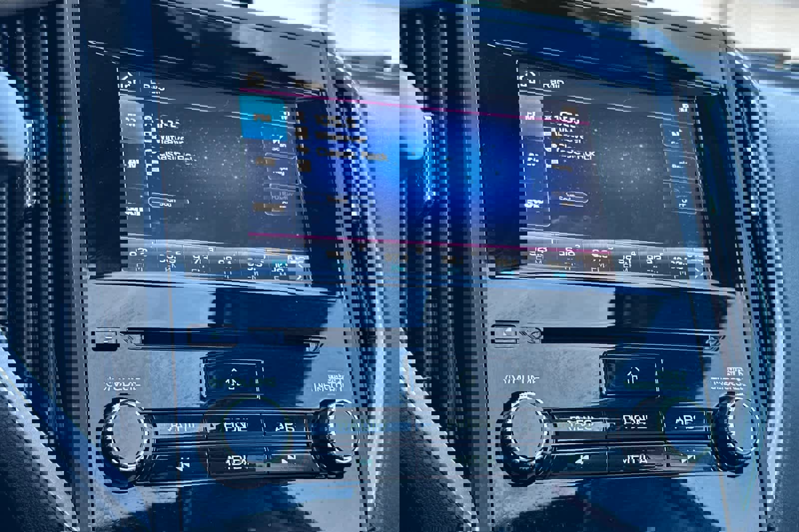 Used 2020 Subaru Forester Premium image 18