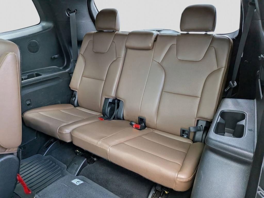 Certified 2022 Kia Telluride SX w/ SX Prestige Package image 32