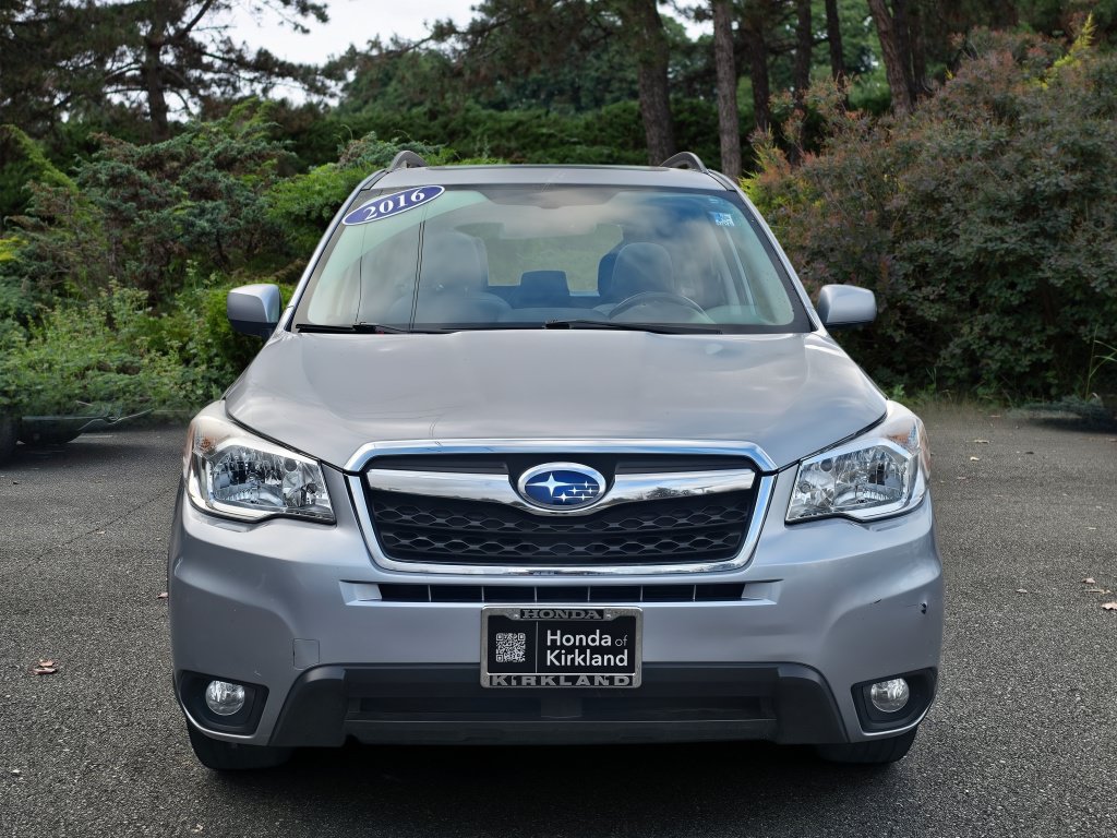 Used 2016 Subaru Forester 2.5i Limited w/ Popular Package #2 AWD/4WD image 2