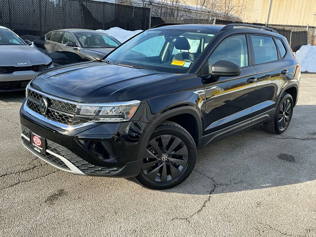 Used 2023 Volkswagen Taos S image 1