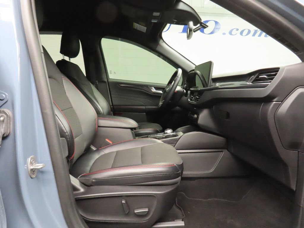 Used 2024 Ford Escape ST-Line Elite image 25