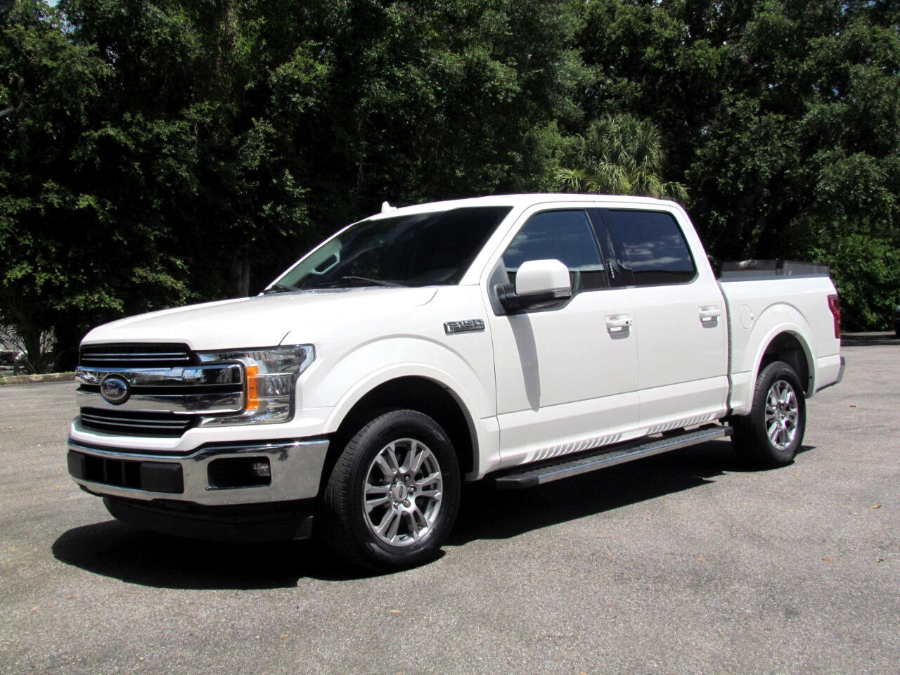 Used 2018 Ford F150 Lariat w/ Trailer Tow Package image 3
