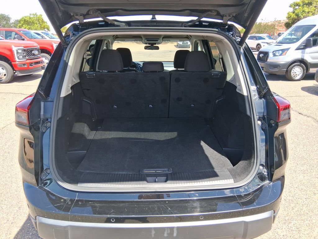 Used 2024 Nissan Rogue SV AWD/4WD image 21