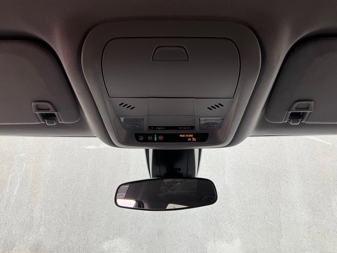 Used 2025 Chevrolet Blazer LT image 16