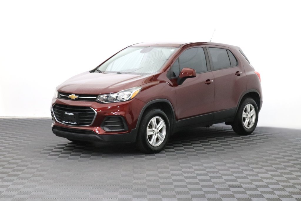 Used 2017 Chevrolet Trax LS AWD/4WD image 3