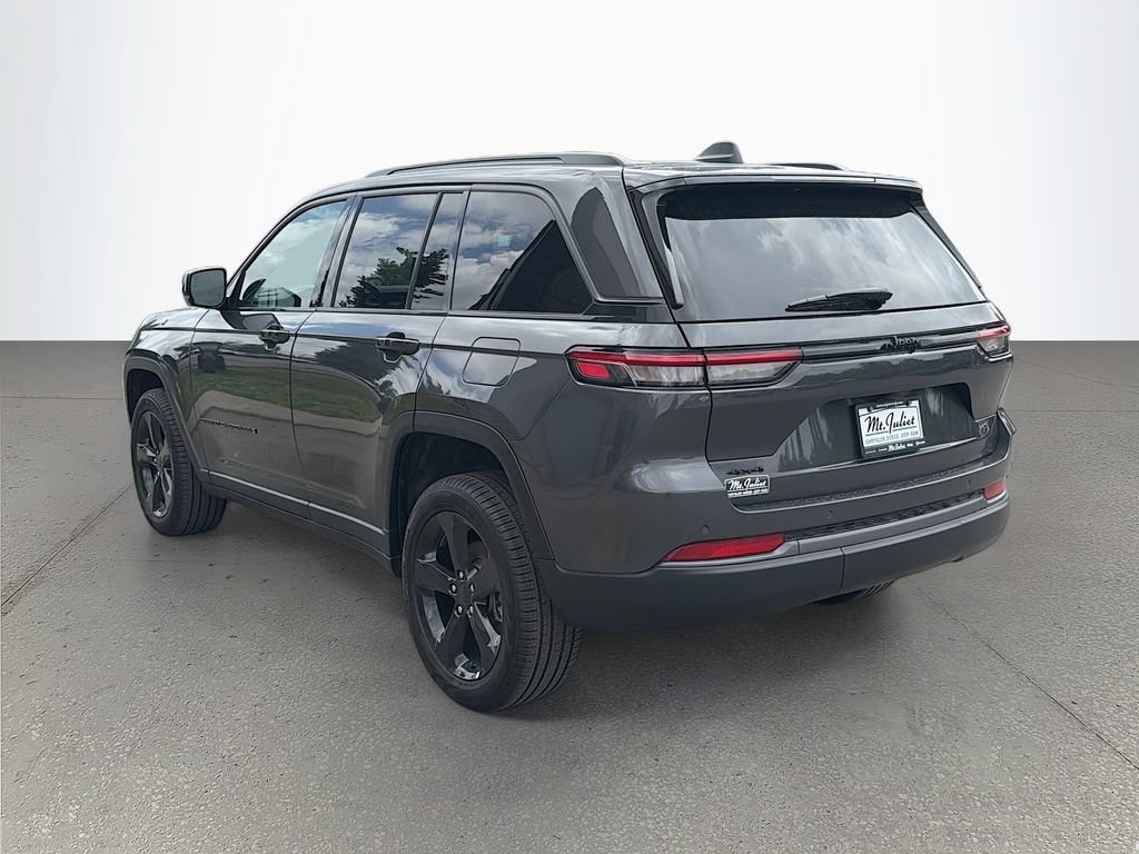 New 2026 Jeep Grand Cherokee Limited w/ Limited Altitude Package AWD/4WD image 6