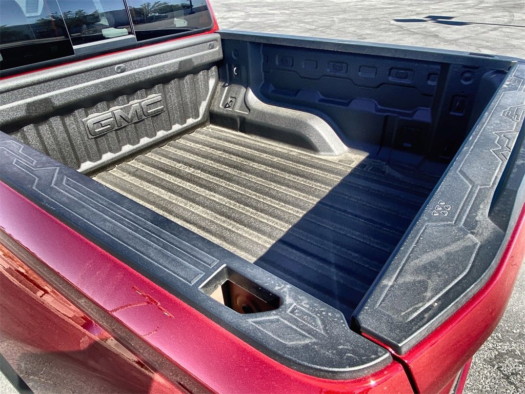 New 2025 GMC Canyon AT4 w/ AT4 Premium Package image 29