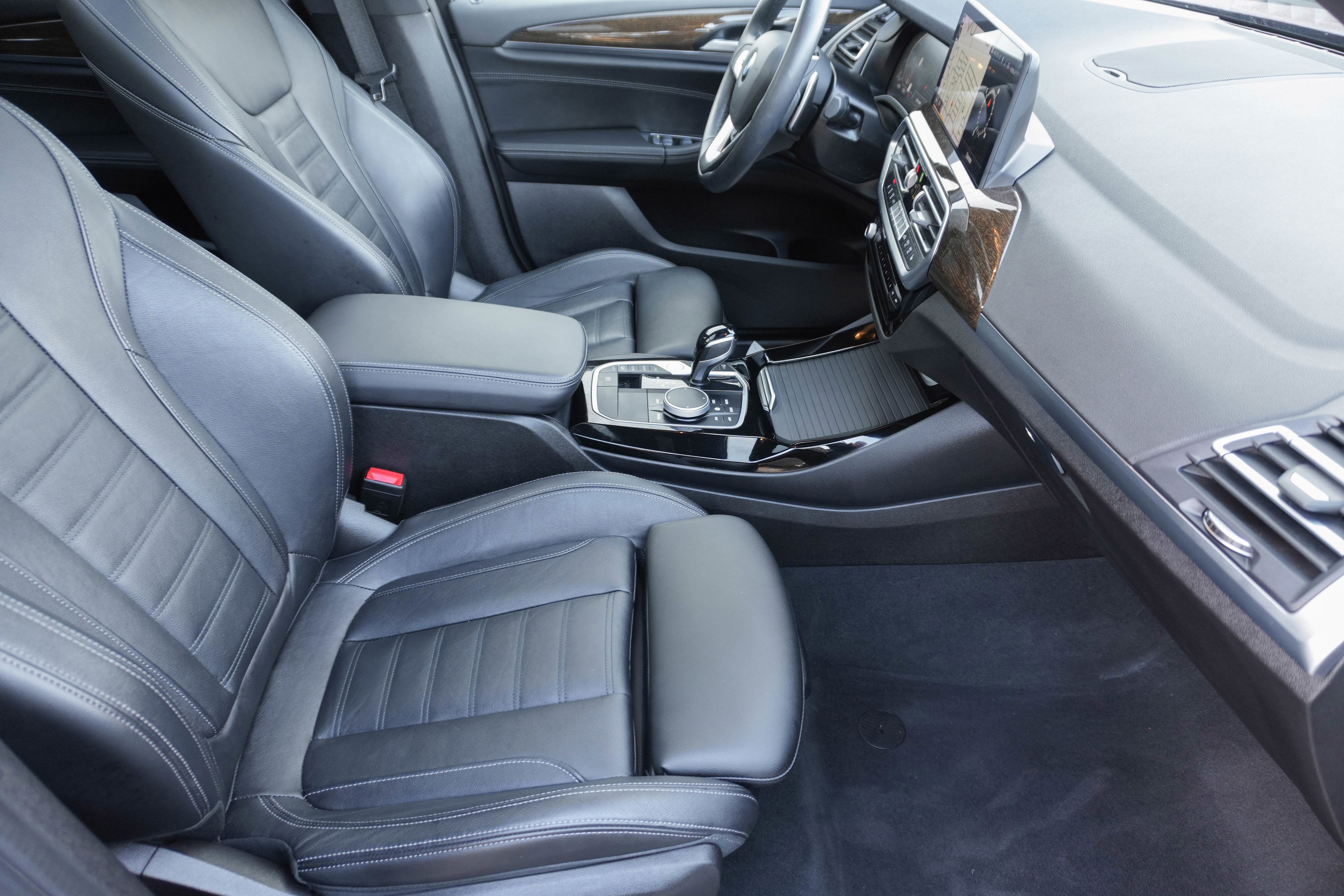 Certified 2023 BMW X3 xDrive30i w/ Premium Package image 12