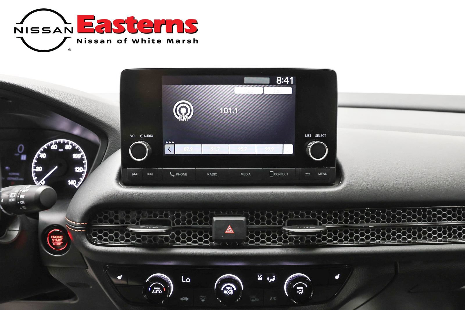 Used 2025 Honda HR-V Sport image 11