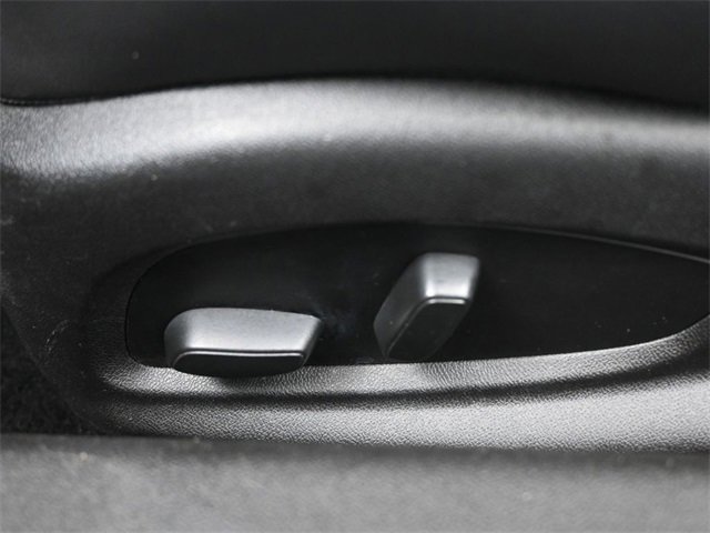 Used 2018 Chevrolet Camaro ZL1 image 30