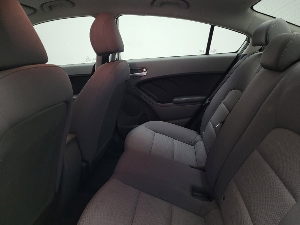 Used 2018 Kia Forte LX FWD image 18
