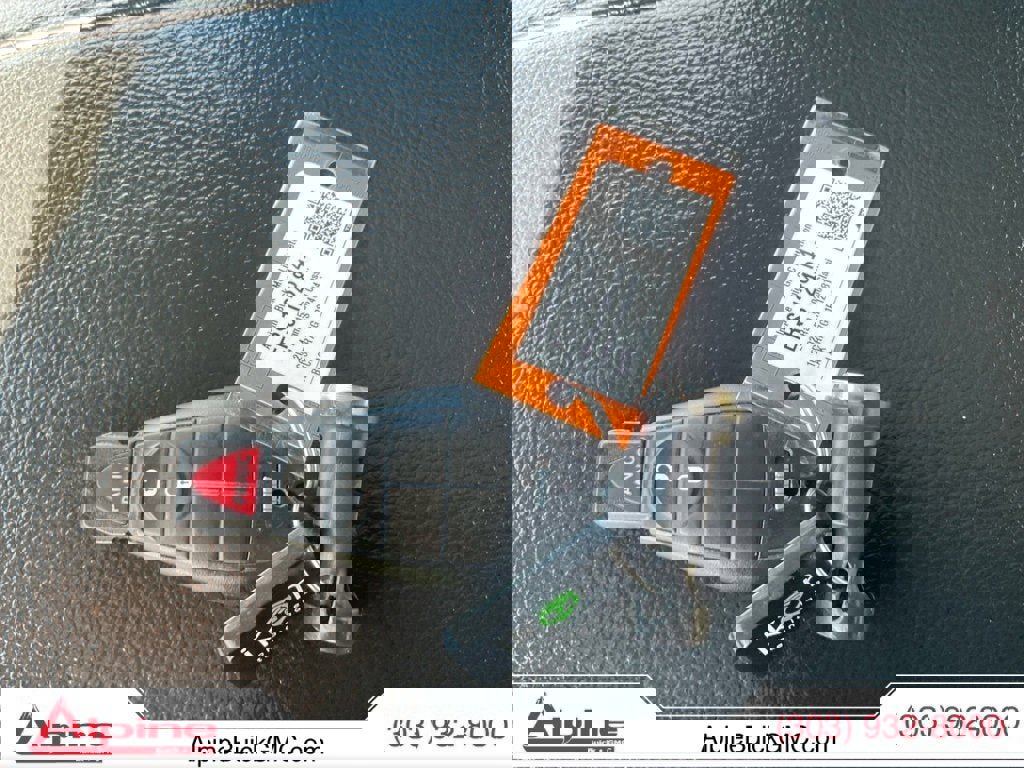 Used 2024 RAM 1500 Classic SLT image 20