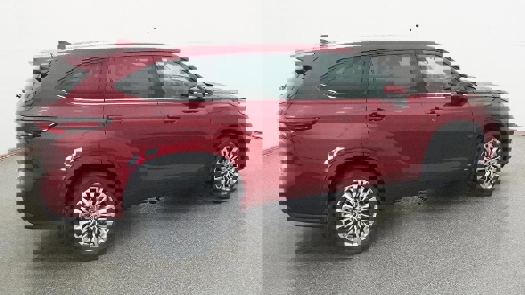 New 2026 Toyota Highlander Platinum image 10