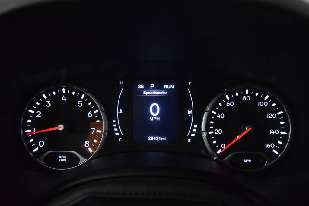 Used 2023 Jeep Renegade Latitude w/ Premium Group AWD/4WD image 20