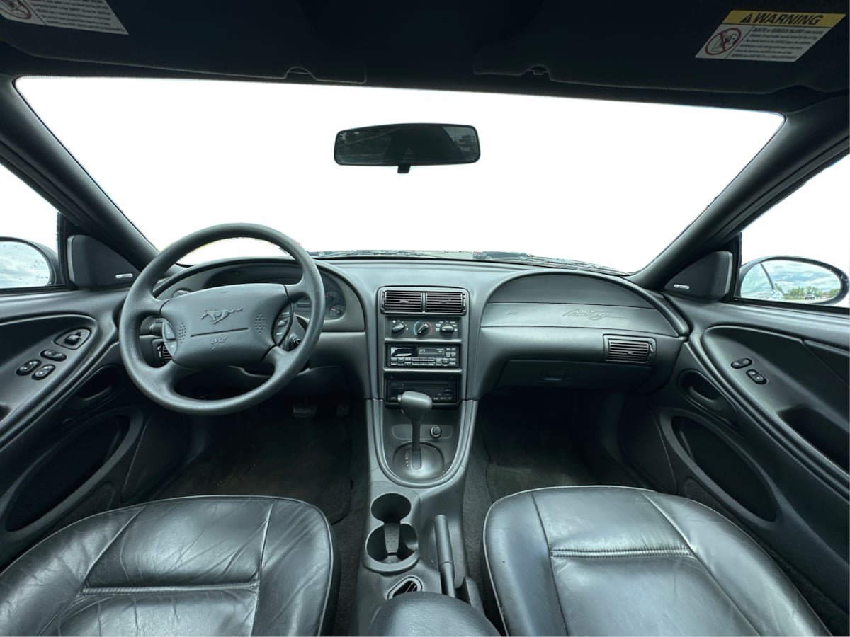 Used 2000 Ford Mustang Coupe RWD image 12