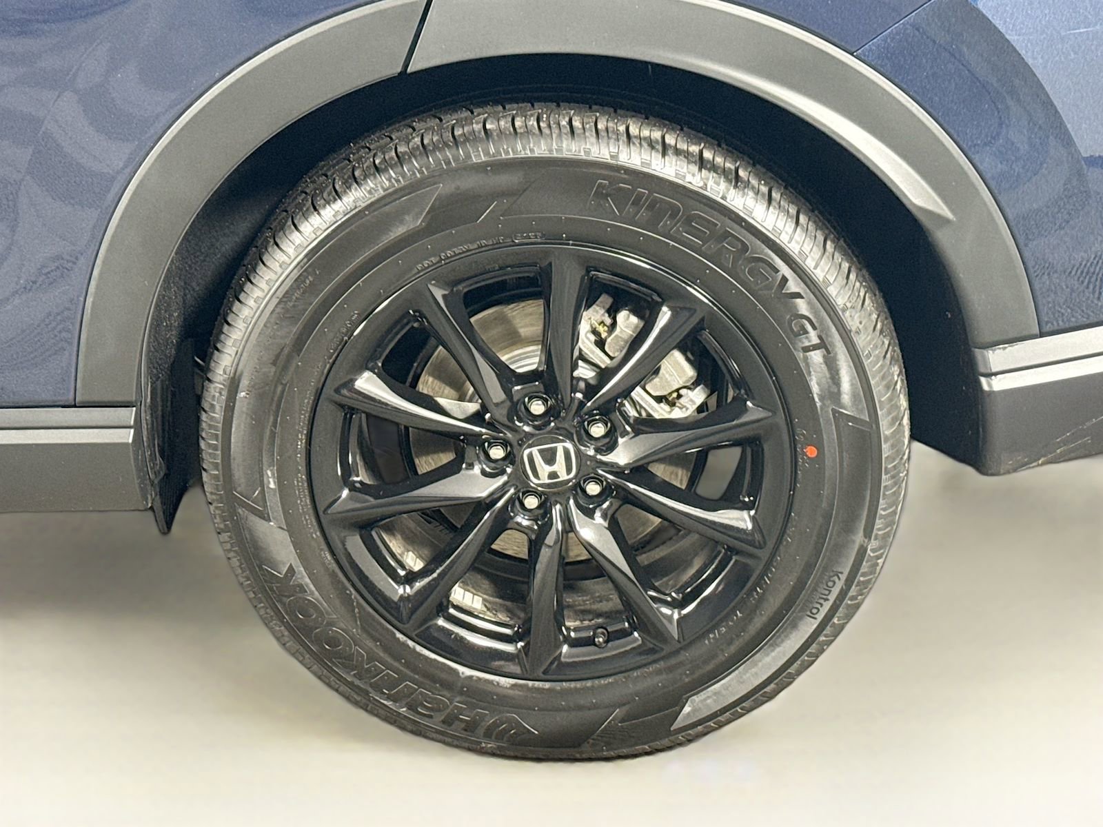 Certified 2026 Honda CR-V Sport image 9