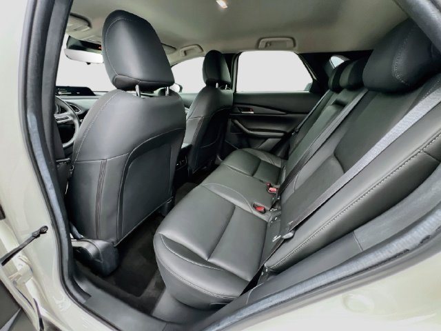 Used 2023 MAZDA CX-30 AWD 2.5 S w/ Select Package image 18
